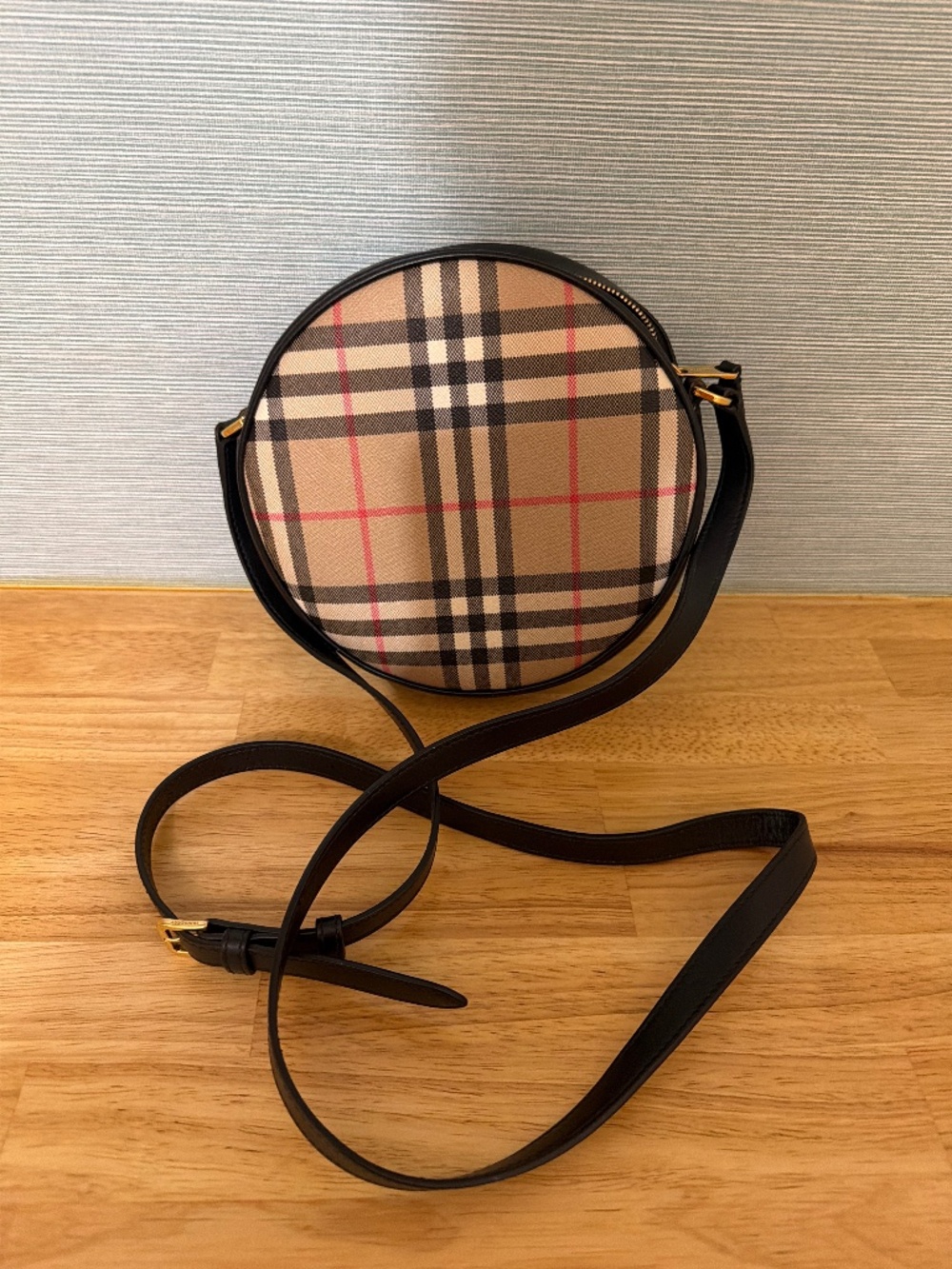Burberry Louise Vintage Check Round Crossbody